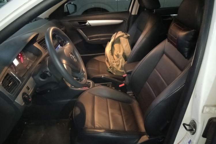 Used Volkswagen Gran Lavida 2013 1.6L Automatic Comfort Model Left Front Seat