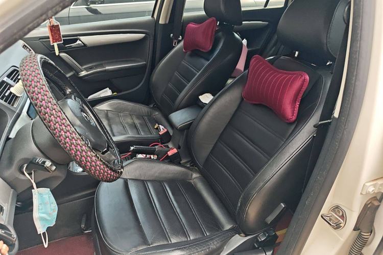 Used Volkswagen Gran Lavida 2013 1.6L Automatic Luxury Model Left Front Seat