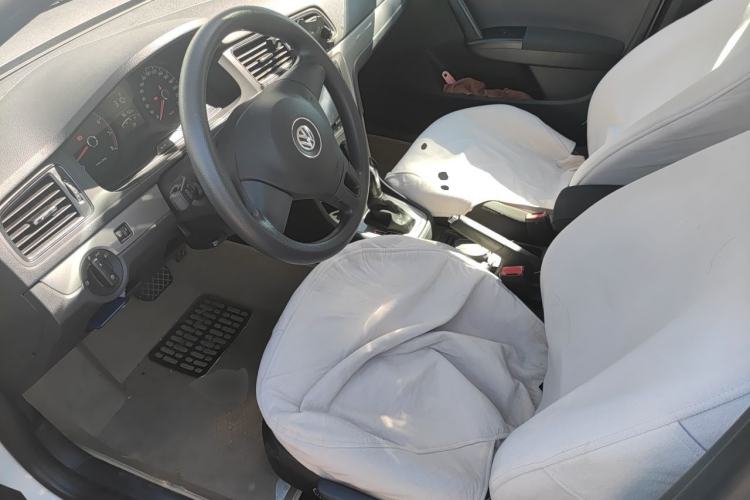 Used Volkswagen Gran Lavida 2013 1.6L Automatic Fashion Model Left Front Seat