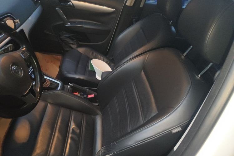 Used Volkswagen Gran Lavida 2013 1.6L Automatic Luxury Model Left Front Seat