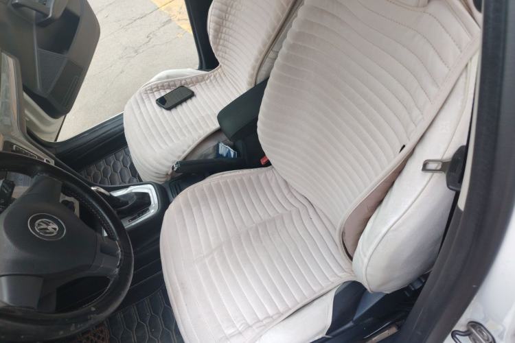 Used Volkswagen Gran Lavida 2013 1.6L Automatic Fashion Model Left Front Seat