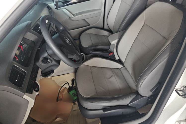Used Volkswagen Gran Lavida 2013 1.6L Automatic Comfort Model Left Front Seat