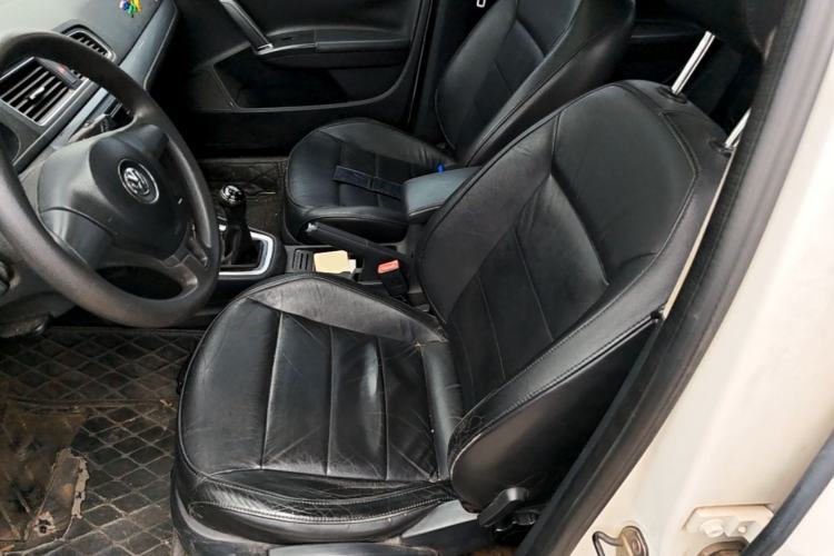 Used Volkswagen Gran Lavida 2013 1.6L Manual Comfort Model Left Front Seat