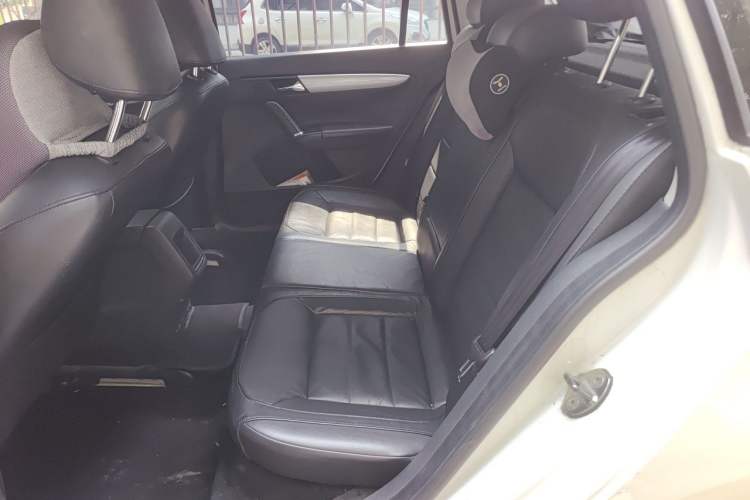 Used Volkswagen Gran Lavida 2013 1.6L Automatic Comfort Model Left Rear Seat