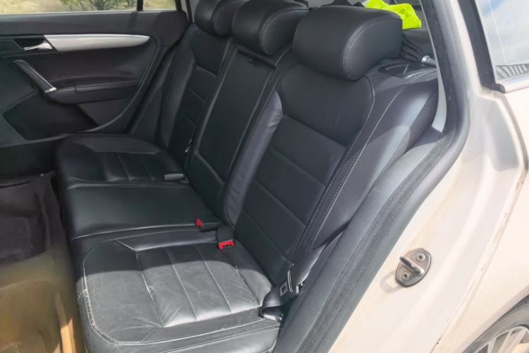 Used Volkswagen Gran Lavida 2013 1.6L Automatic Comfort Model Left Rear Seat