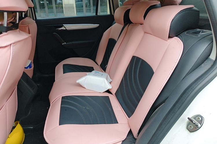 Used Volkswagen Gran Lavida 2013 1.6L Automatic Luxury Model Left Rear Seat