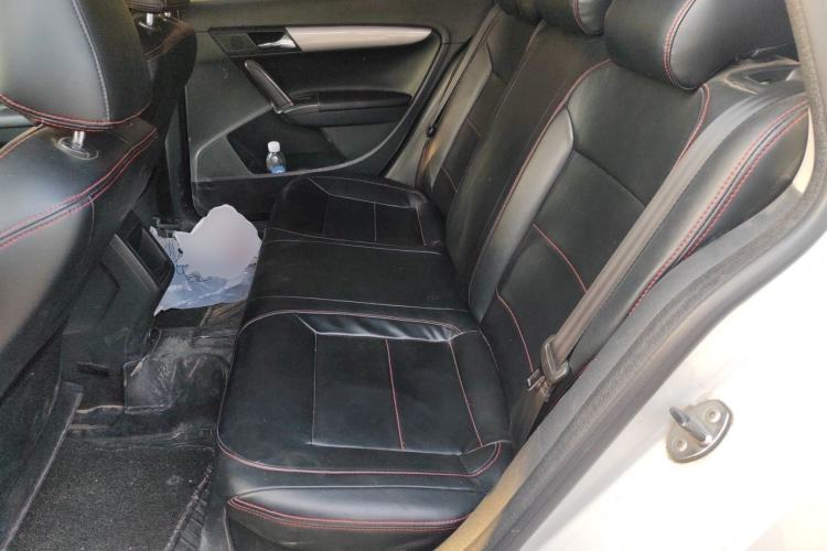 Used Volkswagen Gran Lavida 2013 1.6L Automatic Fashion Model Left Rear Seat