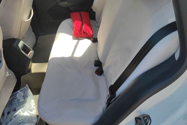 Used Volkswagen Gran Lavida 2013 1.6L Automatic Fashion Model Left Rear Seat