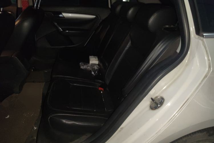 Used Volkswagen Gran Lavida 2013 1.6L Automatic Comfort Model Left Rear Seat
