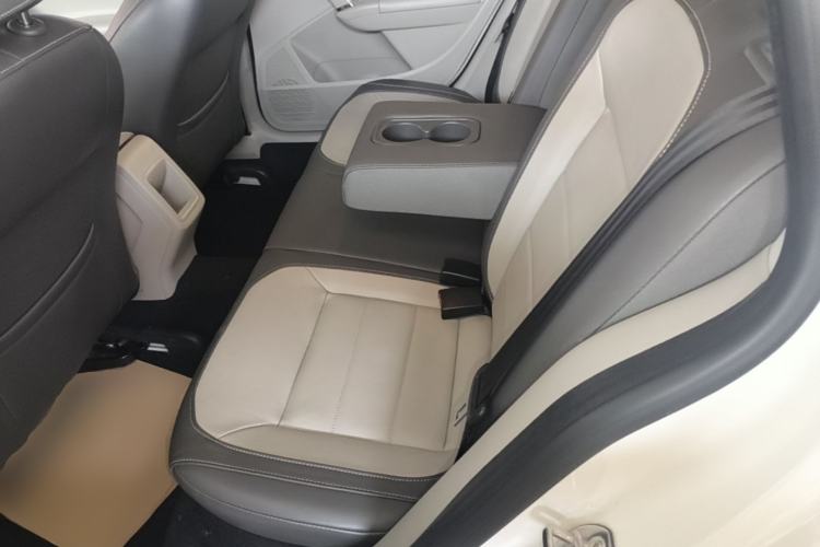 Used Volkswagen Gran Lavida 2013 1.4 TSI Automatic Comfort Model Left Rear Seat