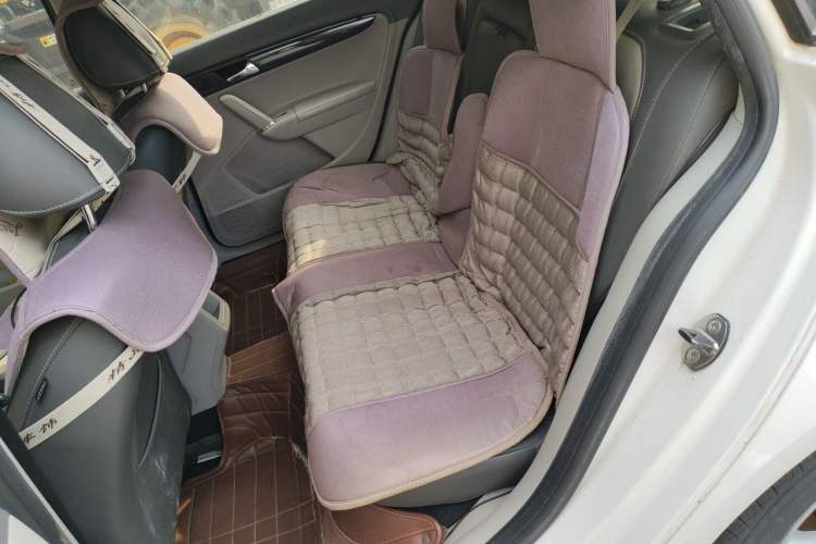 Used Volkswagen Gran Lavida 2013 1.6L Automatic Comfort Model Left Rear Seat