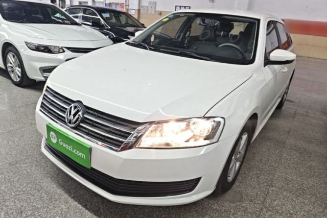 Used Volkswagen Gran Lavida 2013 1.6L Automatic Fashion Model