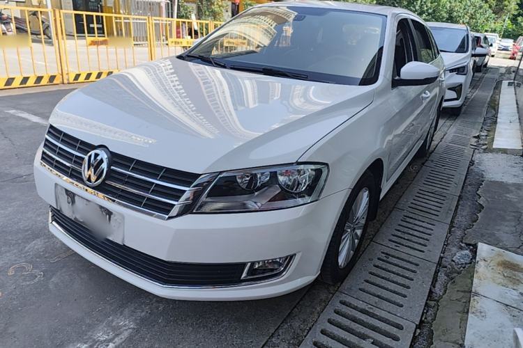 Used Volkswagen Gran Lavida 2013 1.4 TSI Automatic Comfort Model Guazi used car, China used car export, Used car for sale, Used Volkswagen cars, Cheapest cars for sale