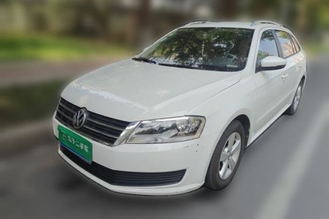 Used Volkswagen Gran Lavida 2013 1.6L Automatic Fashion Model