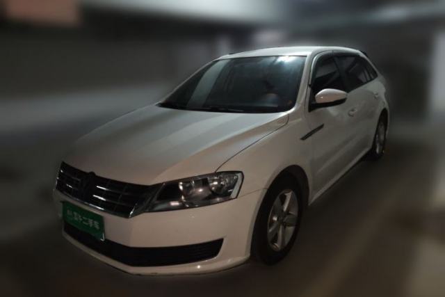 Used Volkswagen Gran Lavida 2013 1.6L Automatic Fashion Model