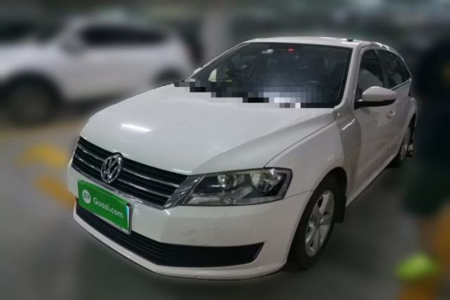 Used Volkswagen Gran Lavida 2013 1.6L Automatic Fashion Model