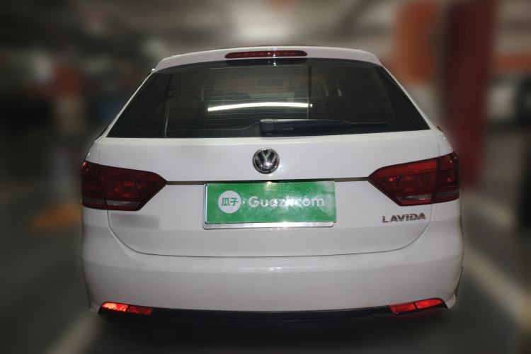 Used Volkswagen Gran Lavida 2013 1.6L Automatic Fashion Model Rear