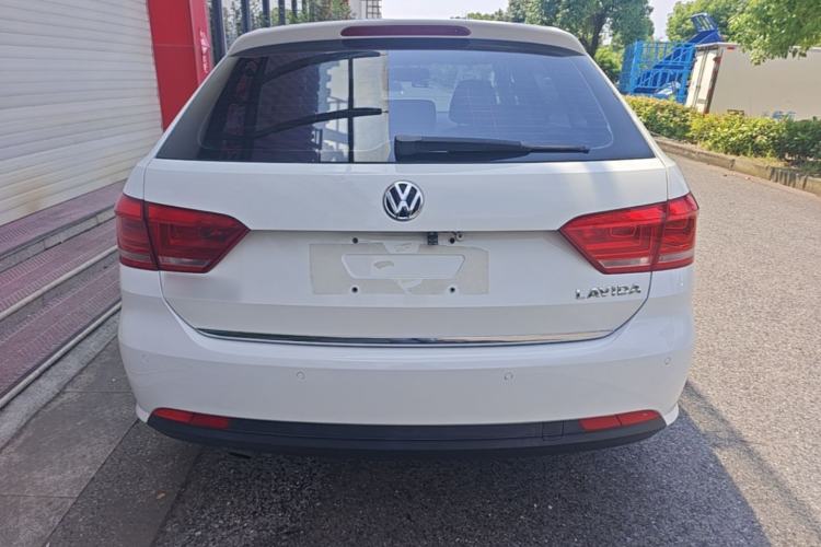 Used Volkswagen Gran Lavida 2013 1.6L Automatic Comfort Model Rear