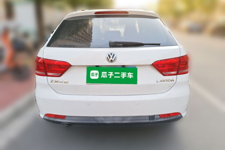 Used Volkswagen Gran Lavida 2013 1.6L Automatic Fashion Model Rear