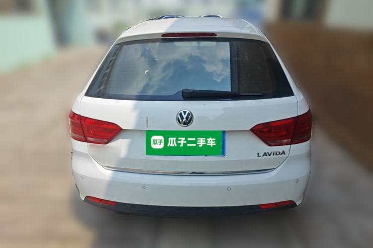 Used Volkswagen Gran Lavida 2013 1.6L Manual Comfort Model Rear