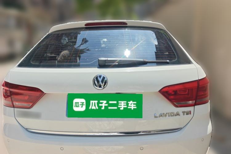 Used Volkswagen Gran Lavida 2013 1.4 TSI Automatic Comfort Model Rear