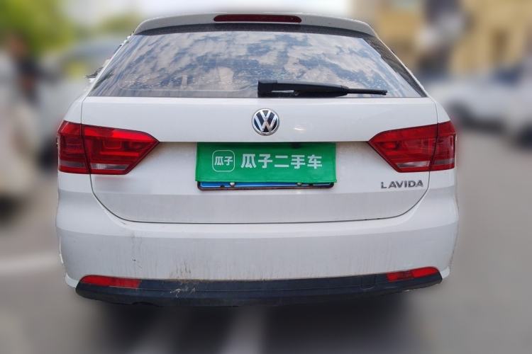 Used Volkswagen Gran Lavida 2013 1.6L Automatic Fashion Model Rear
