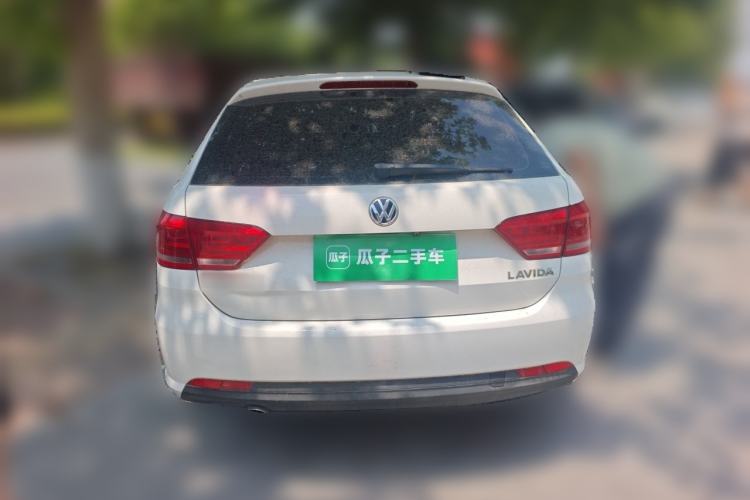 Used Volkswagen Gran Lavida 2013 1.6L Automatic Fashion Model Rear
