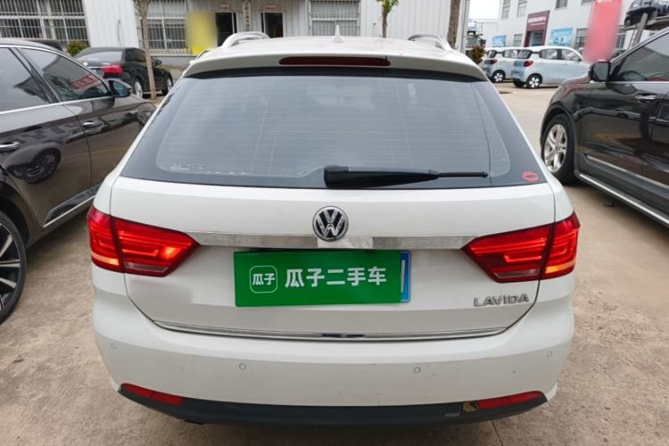 Used Volkswagen Gran Lavida 2013 1.6L Automatic Luxury Model Rear