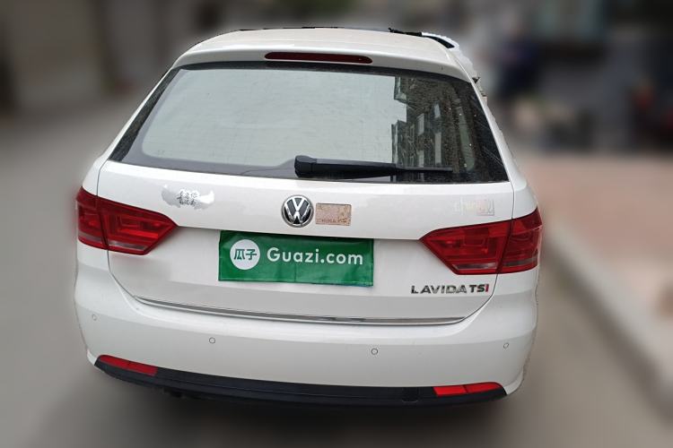 Used Volkswagen Gran Lavida 2013 1.4 TSI Automatic Comfort Model Rear