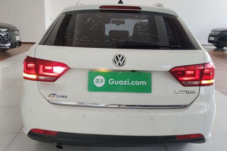 Used Volkswagen Gran Lavida 2013 1.6L Automatic Comfort Model Rear