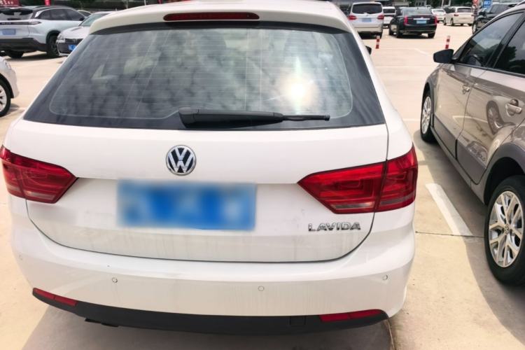 Used Volkswagen Gran Lavida 2013 1.4 TSI Automatic Comfort Model Rear