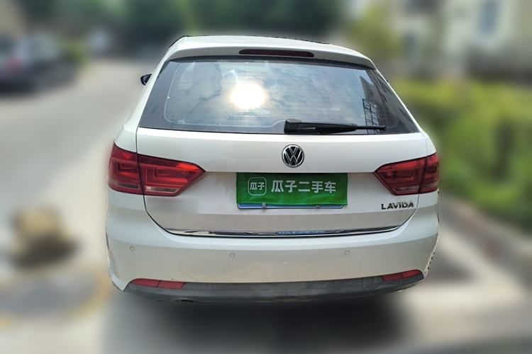 Used Volkswagen Gran Lavida 2013 1.6L Automatic Comfort Model Rear