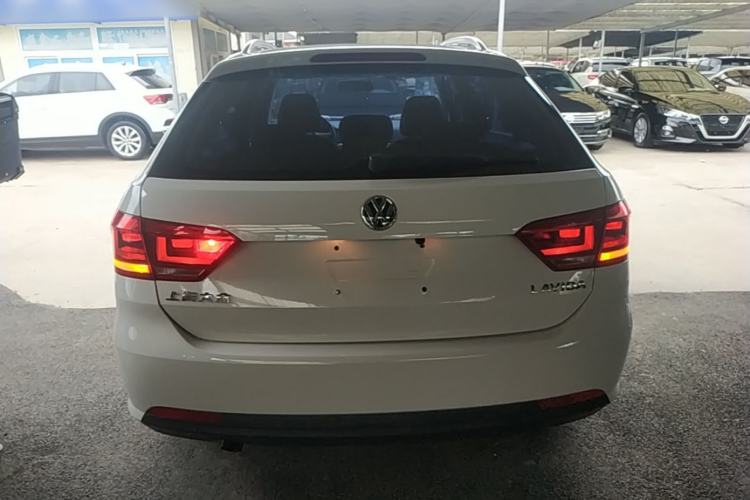 Used Volkswagen Gran Lavida 2013 1.6L Automatic Fashion Model Rear