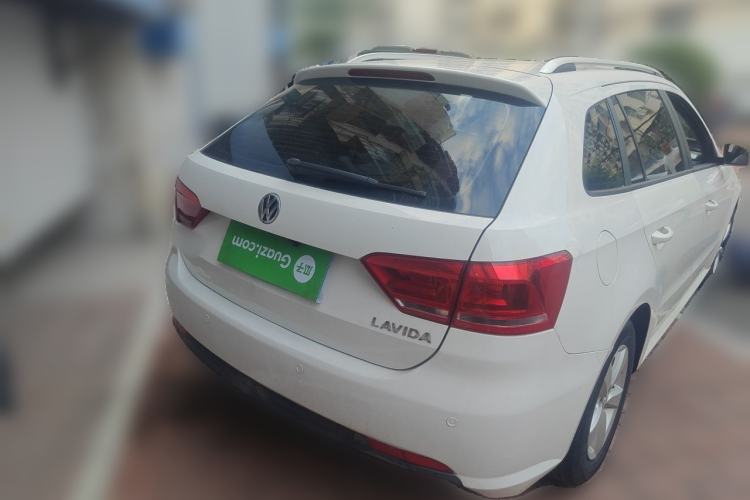 Used Volkswagen Gran Lavida 2013 1.6L Automatic Fashion Model Rear