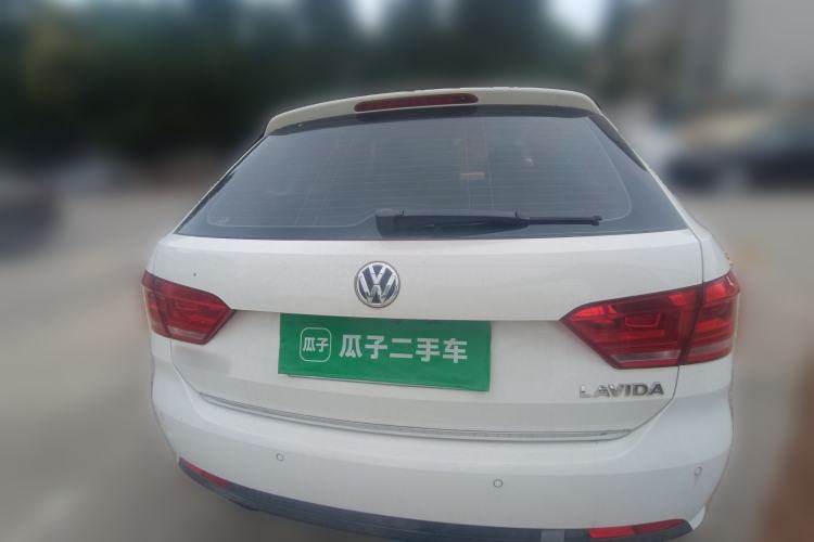 Used Volkswagen Gran Lavida 2013 1.6L Manual Comfort Model Rear