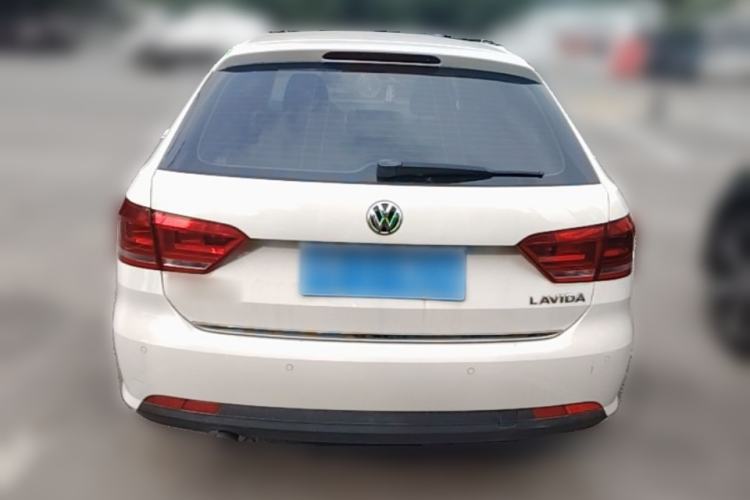 Used Volkswagen Gran Lavida 2013 1.6L Automatic Comfort Model Rear