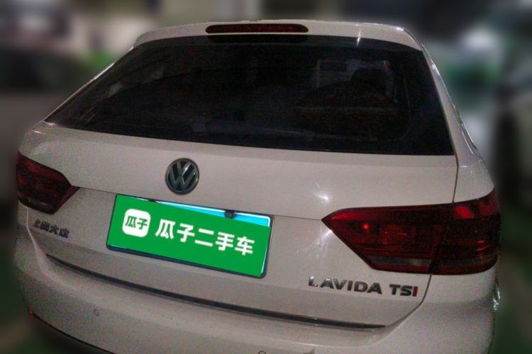 Used Volkswagen Gran Lavida 2013 1.4 TSI Automatic Comfort Model Rear