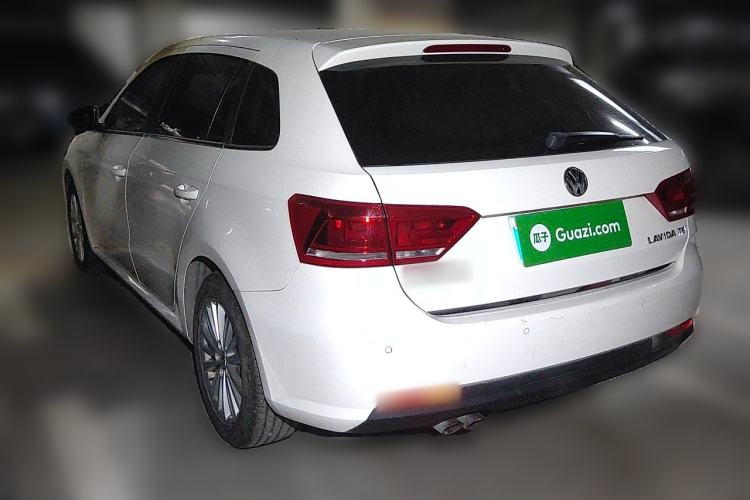 Used Volkswagen Gran Lavida 2013 1.4 TSI Automatic Comfort Model Rear Left 45 Deg
