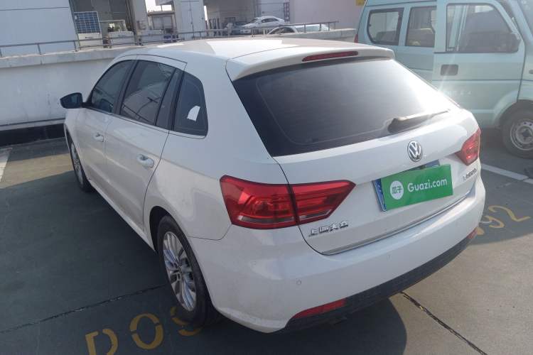 Used Volkswagen Gran Lavida 2013 1.6L Automatic Luxury Model Rear Left 45 Deg