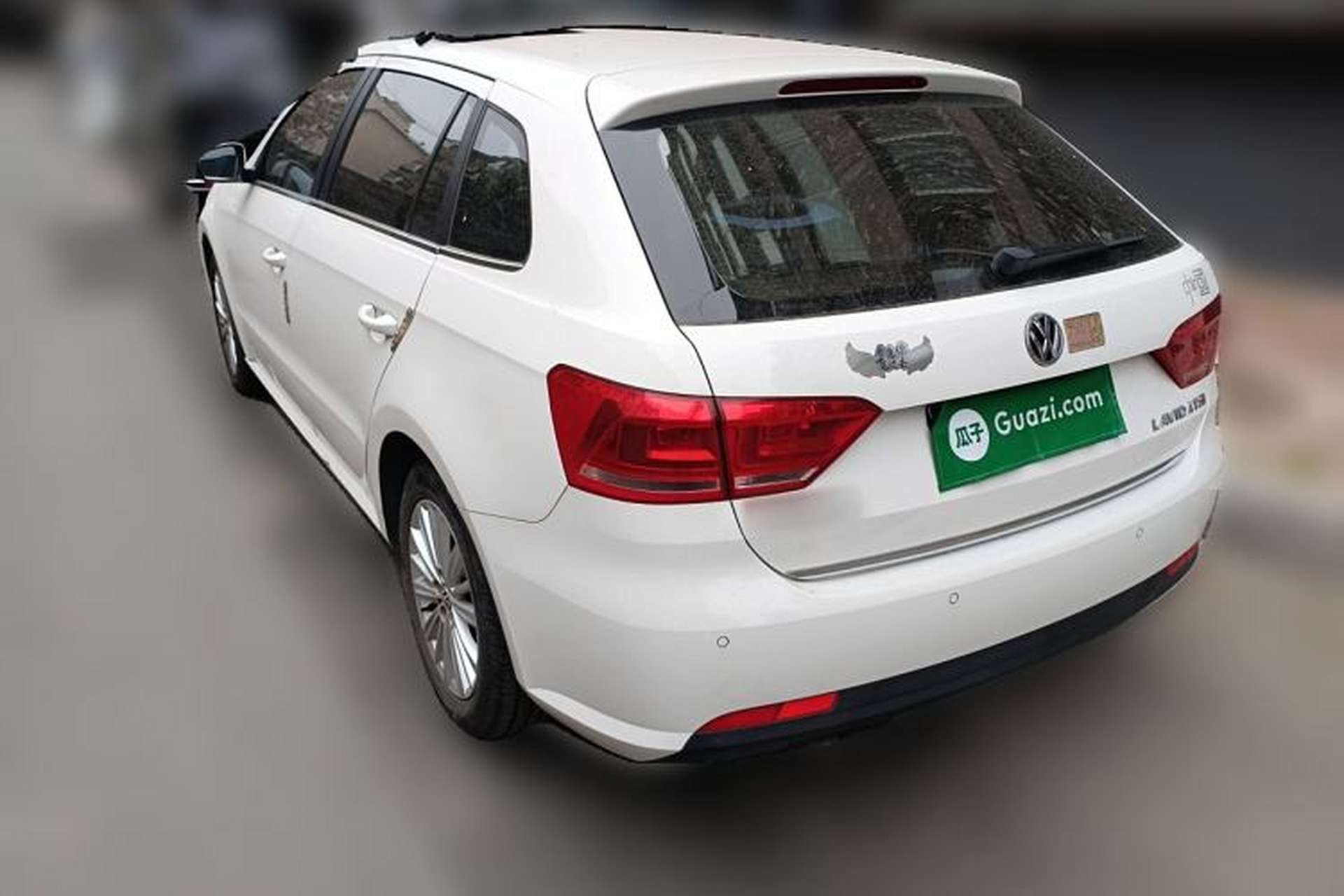 Used Volkswagen Gran Lavida 2013 1.4 TSI Automatic Comfort Model Rear Left 45 Deg