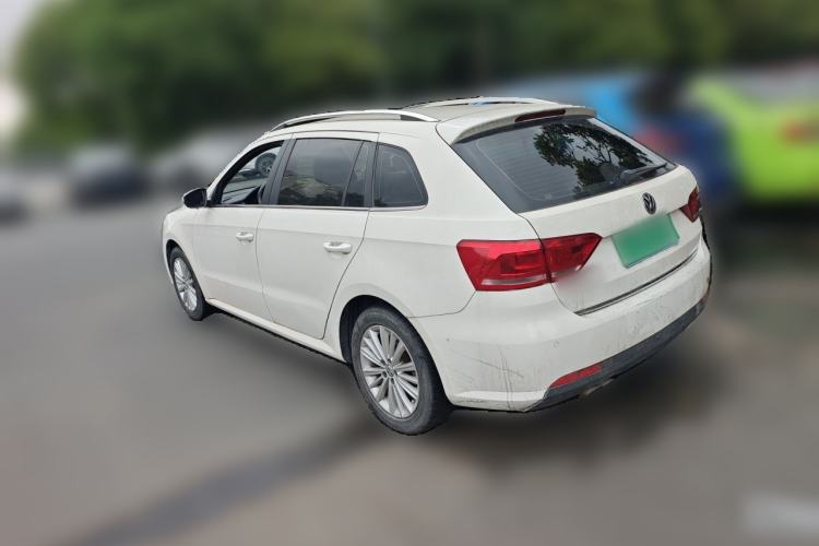 Used Volkswagen Gran Lavida 2013 1.4 TSI Automatic Comfort Model Rear Left 45 Deg