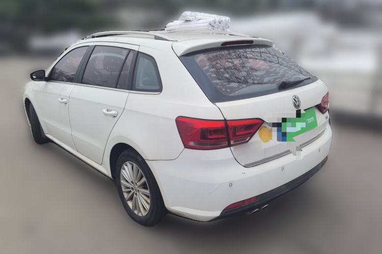 Used Volkswagen Gran Lavida 2013 1.4 TSI Manual Comfort Model Rear Left 45 Deg