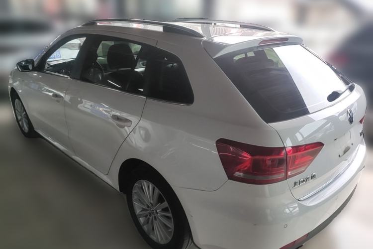 Used Volkswagen Gran Lavida 2013 1.6L Automatic Comfort Model Rear Left 45 Deg