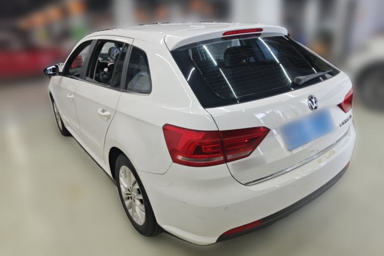 Used Volkswagen Gran Lavida 2013 1.4 TSI Automatic Comfort Model Rear Left 45 Deg