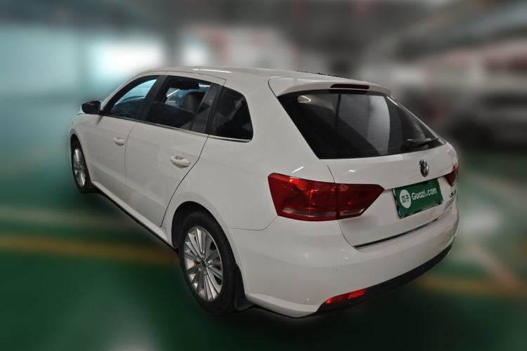 Used Volkswagen Gran Lavida 2013 1.6L Manual Comfort Model Rear Left 45 Deg