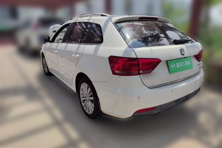 Used Volkswagen Gran Lavida 2013 1.4 TSI Automatic Comfort Model Rear Left 45 Deg