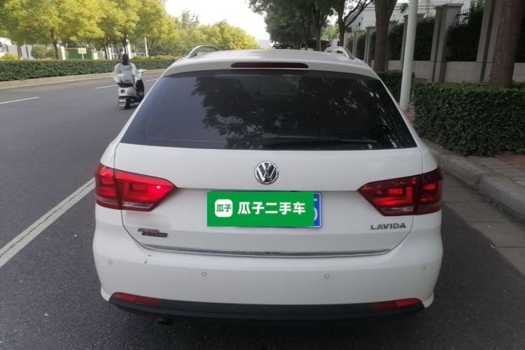 Used Volkswagen Gran Lavida 2013 1.6L Automatic Comfort Model Rear