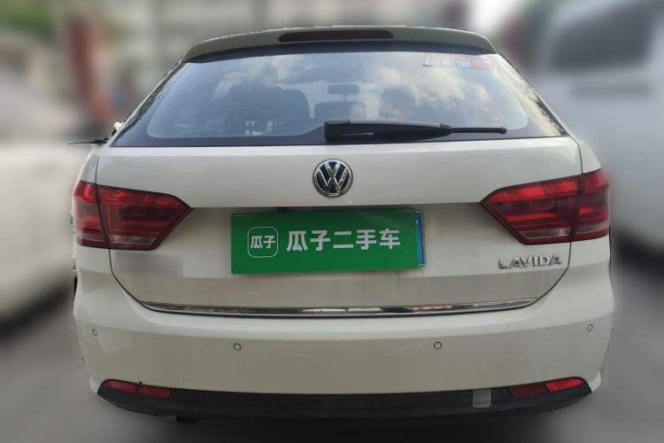 Used Volkswagen Gran Lavida 2013 1.6L Manual Comfort Model Rear