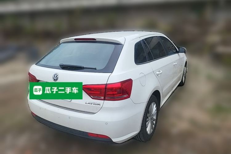 Used Volkswagen Gran Lavida 2013 1.6L Automatic Comfort Model Rear Right 45 Deg