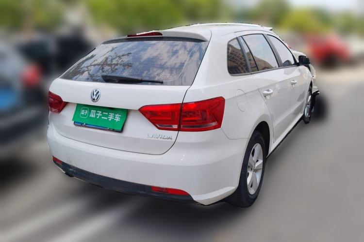 Used Volkswagen Gran Lavida 2013 1.6L Automatic Fashion Model Rear Right 45 Deg